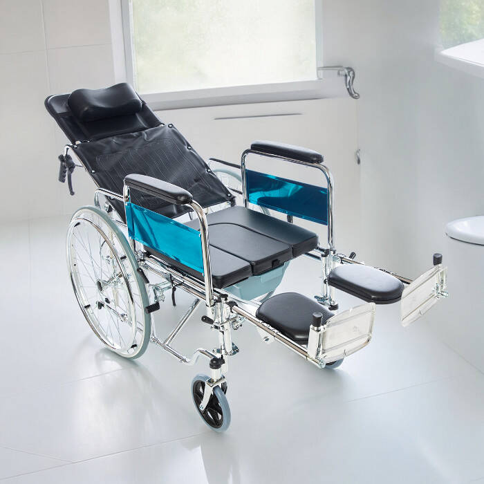 RÖMER R409 Sırtı Yatarlı Banyo ve Tuvalet Sandalyesi